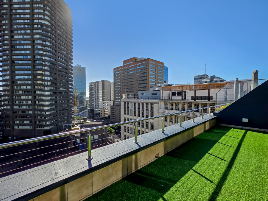 2 Bedroom Property for Sale in Cape Town City Centre Western Cape